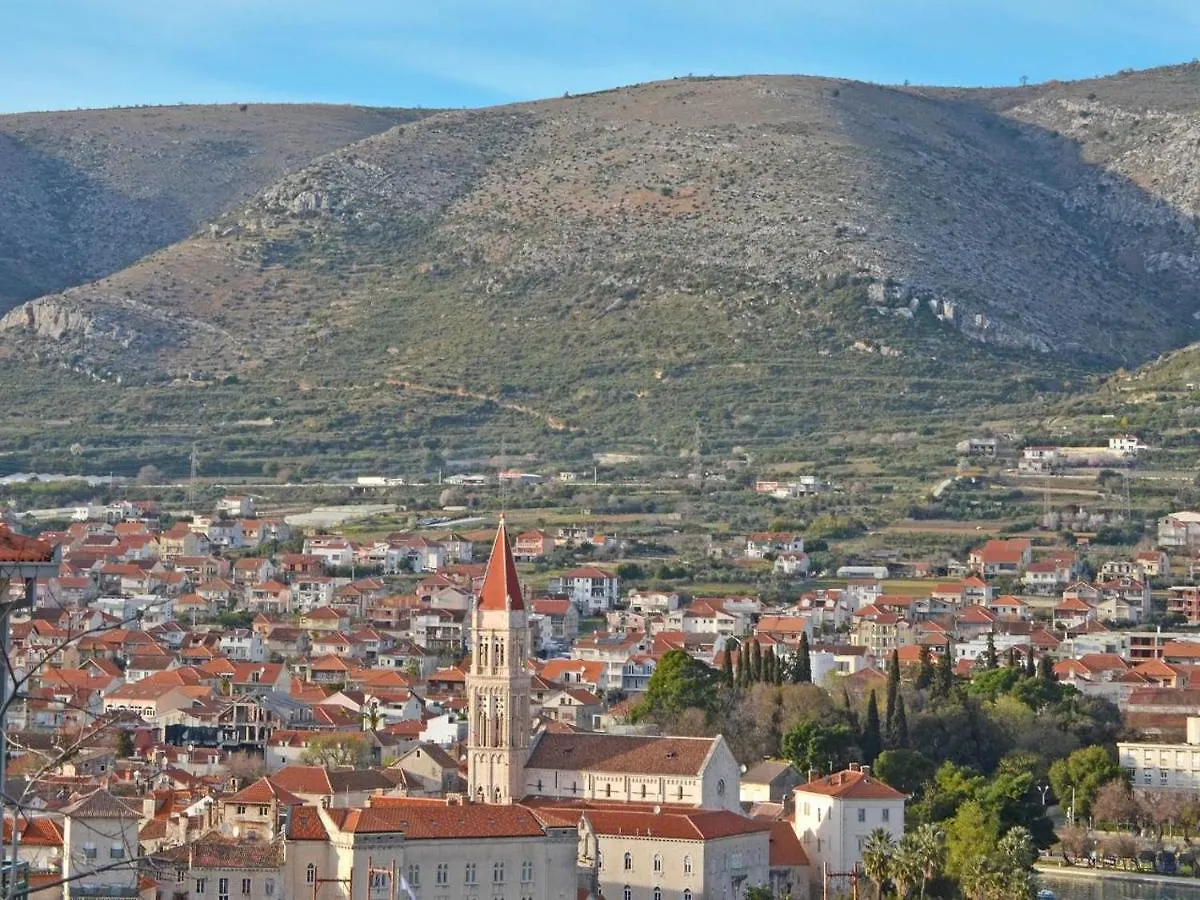 Apartments Filip Trogir