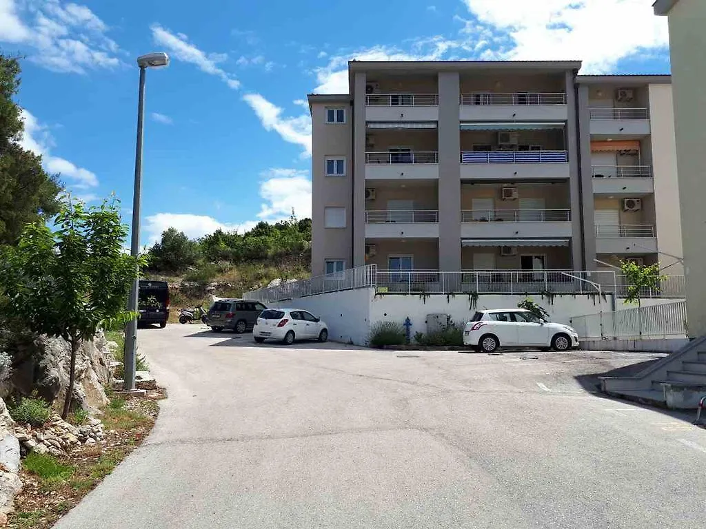 Apartments Filip 3*, Trogir Croatia
